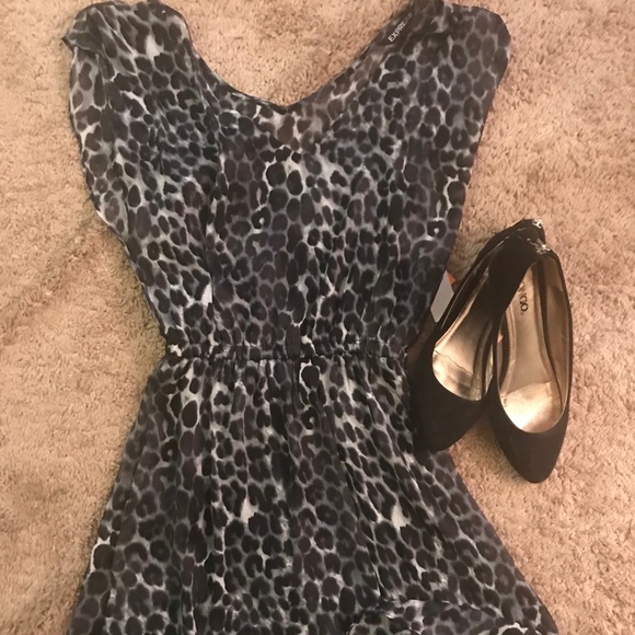 Brand New W/o tags! Mini Dress by EXPRESS! - Picture 1 of 1
